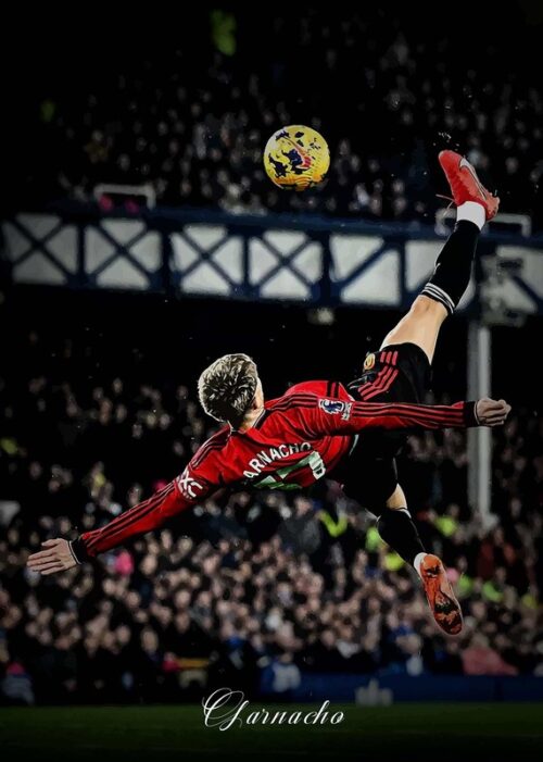 Bicycle kick garnacho